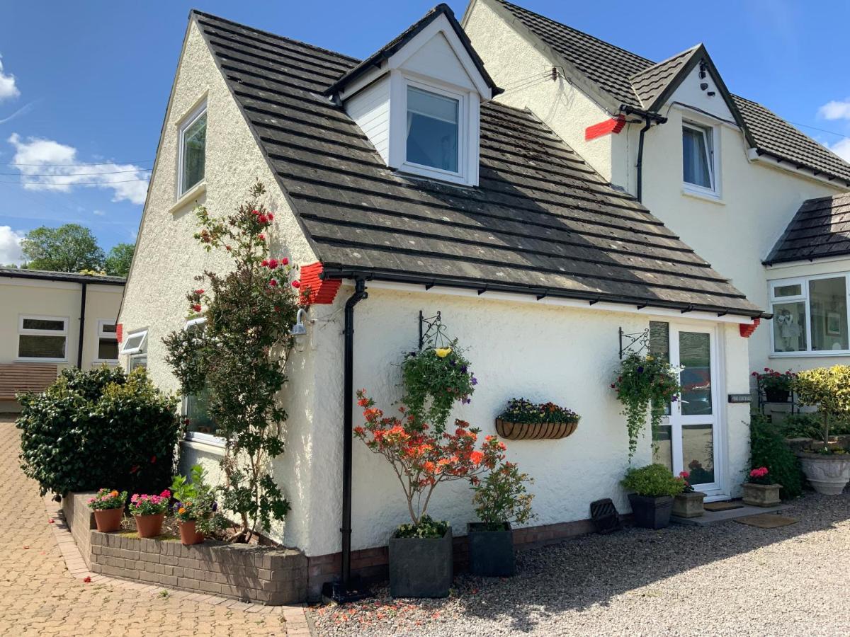 Llanwenarth Cottage A Beautiful Place To Just Be. Abergavenny Eksteriør billede